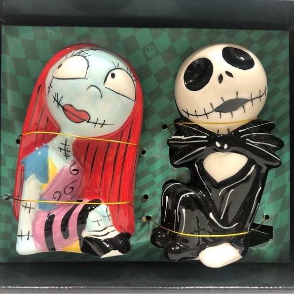 Disney Other - Jack/Sally Salt & Pepper Shakers NWT